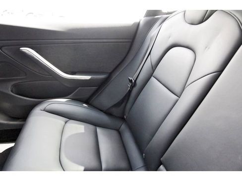 Used 2019 Tesla Model 3 Long Range RWD image 11