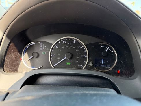 Used 2014 Lexus CT 200h FWD image 15