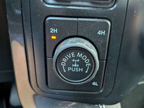 Used 2021 Ford F150 XLT w/ Equipment Group 302A High image 26