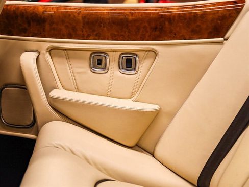 Used 2000 Rolls-Royce Corniche RWD image 46