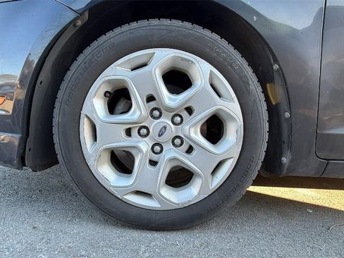 Used 2011 Ford Fusion SE w/ 202A Rapid Spec Order Code image 10