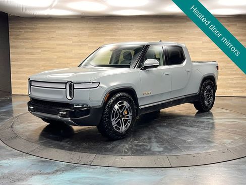 Used 2023 Rivian R1T Launch Edition image 5