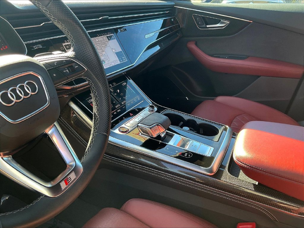 Used 2023 Audi SQ8 Prestige AWD/4WD image 18