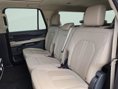 Used 2024 Ford Expedition Max Limited AWD/4WD image 21