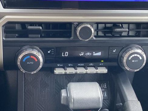 Certified 2024 Toyota Tacoma TRD Sport AWD/4WD image 18
