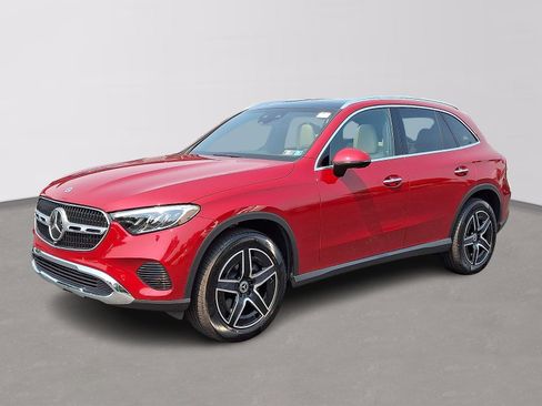 Certified 2026 Mercedes-Benz GLC 300 4MATIC image 1