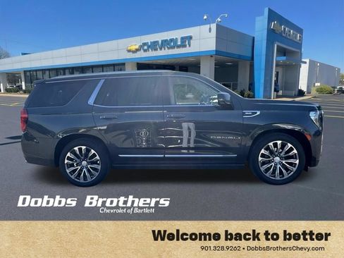 Used 2021 GMC Yukon Denali w/ Denali Ultimate Package AWD/4WD image 9