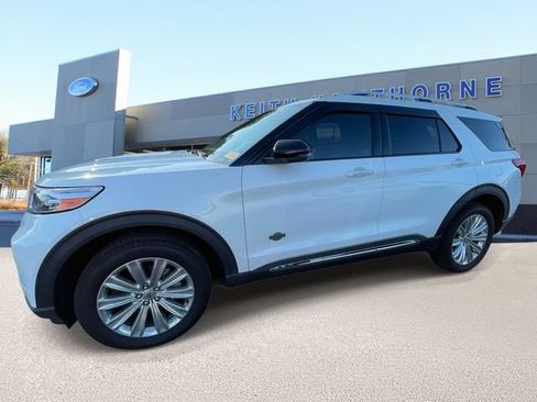 Used 2022 Ford Explorer King Ranch w/ Class IV Trailer Tow Package AWD/4WD image 4