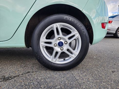 Used 2018 Ford Fiesta SE image 36