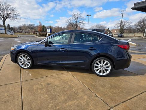Used 2017 MAZDA MAZDA3 Touring image 8