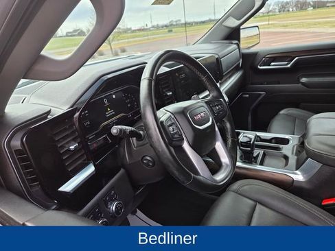 Used 2023 GMC Sierra 1500 SLT w/ SLT Premium Plus Package AWD/4WD image 14