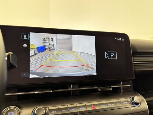 Used 2025 Hyundai Kona SEL image 24