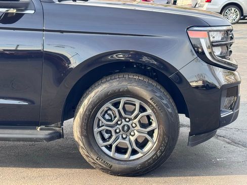 Used 2025 Ford Expedition Max Active image 51