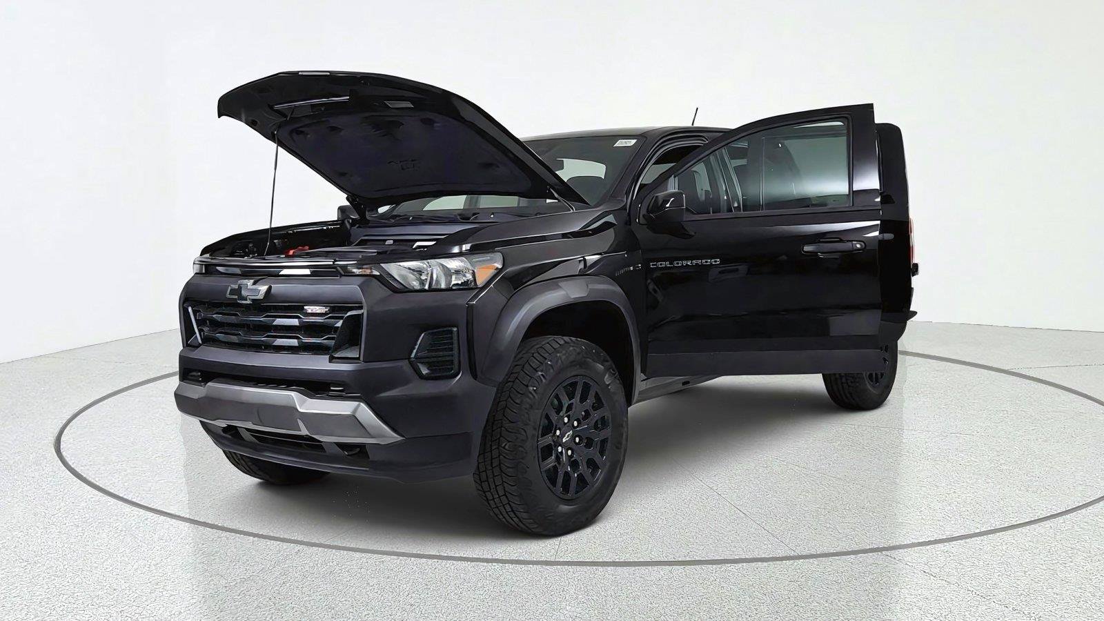 New 2026 Chevrolet Colorado Trail Boss AWD/4WD image 10