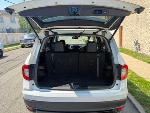 Used 2021 Honda Pilot Special Edition image 12