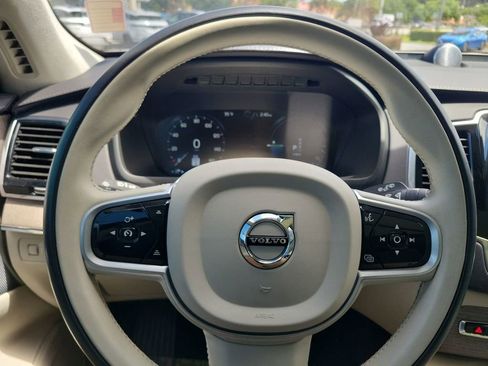 Used 2021 Volvo XC90 T8 Inscription w/ Lounge Package AWD/4WD image 29