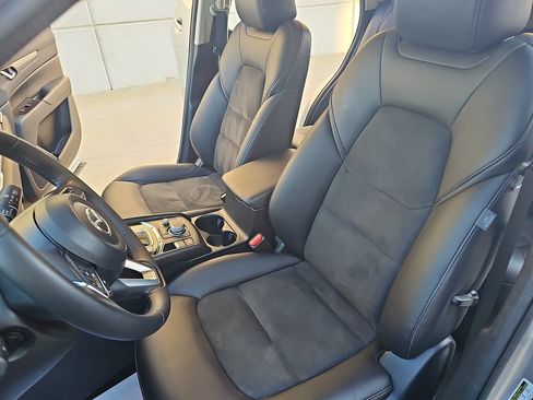 Used 2020 MAZDA CX-5 Touring FWD image 14