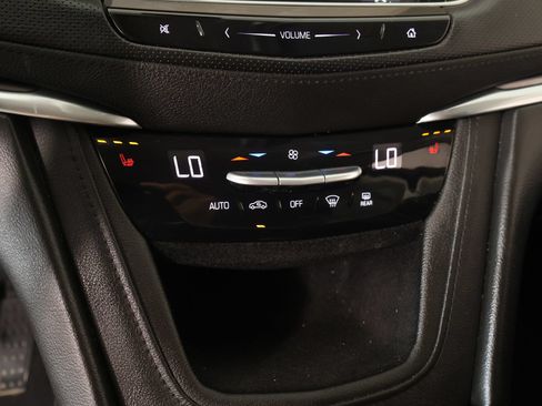 Used 2017 Cadillac XT5 Luxury FWD image 7