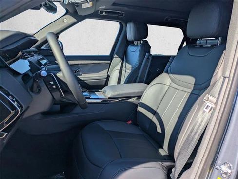 New 2025 Land Rover Range Rover Sport SE image 4