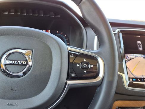 Certified 2024 Volvo XC90 B6 Core image 29