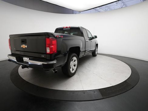 Used 2018 Chevrolet Silverado 1500 LTZ w/ Sport Package AWD/4WD image 33