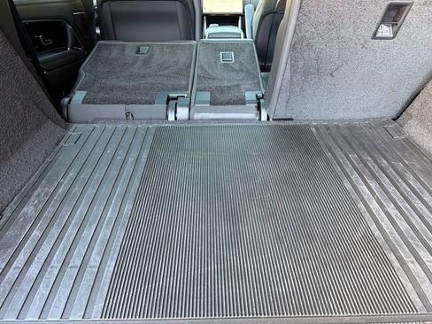 Certified 2025 Land Rover Range Rover Autobiography AWD/4WD image 25