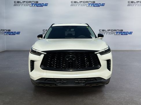 Used 2023 INFINITI QX60 Luxe w/ Cargo Package AWD/4WD image 2