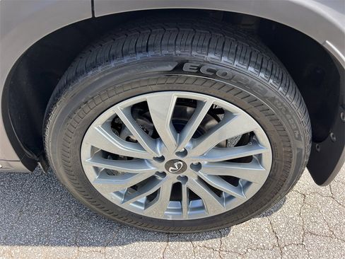 Used 2025 INFINITI QX50 Luxe image 16