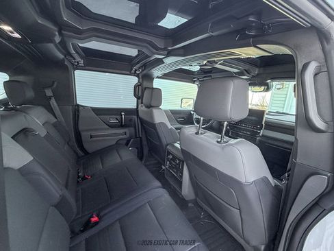 Used 2025 GMC Hummer EV 2X AWD/4WD image 48