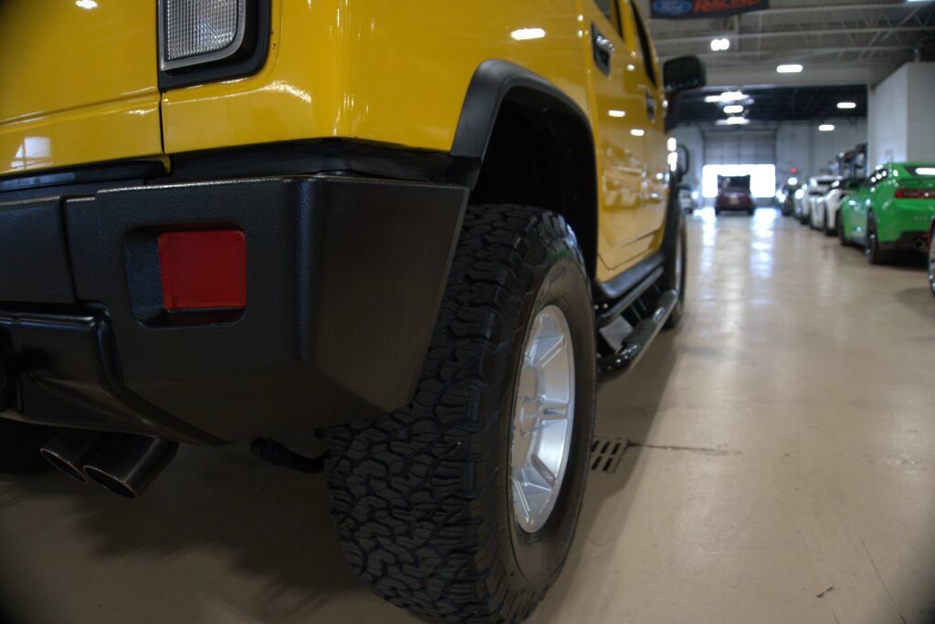 Used 2003 HUMMER H2 w/ Preferred Equipment Group AWD/4WD image 24