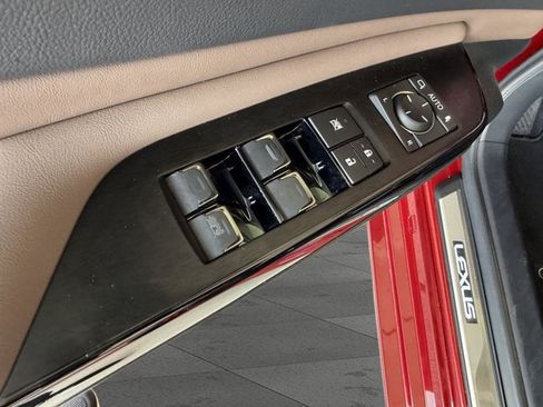 Certified 2025 Lexus ES 350 w/ Premium Package FWD image 9