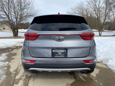 Used 2017 Kia Sportage SX image 5