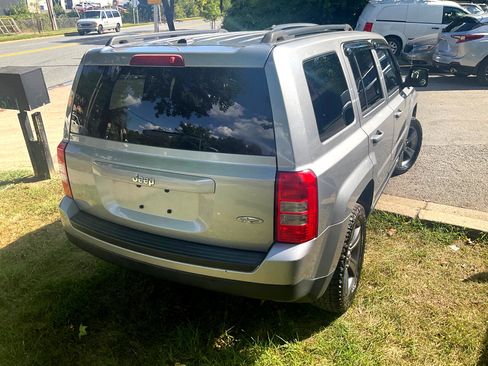 Used 2015 Jeep Patriot High Altitude image 13