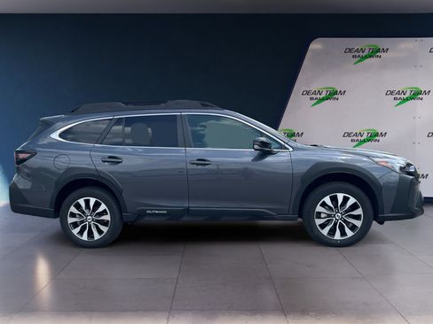 Used 2024 Subaru Outback Limited image 8