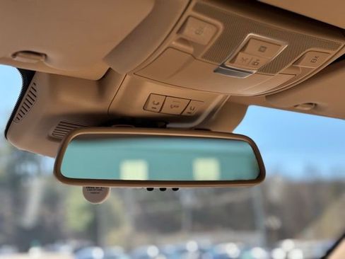 Certified 2019 Mercedes-Benz SL 550 image 36