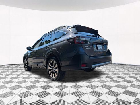 Used 2024 Subaru Outback Touring AWD/4WD image 14