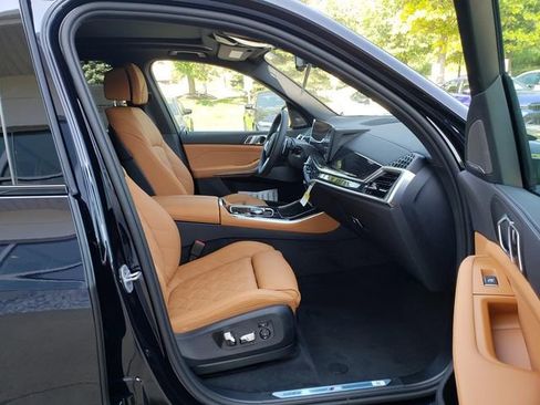 New 2026 BMW X5 xDrive40i w/ M Sport Package image 17