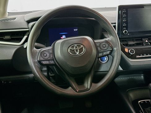 Used 2021 Toyota Corolla LE w/ Carpet Mat Package (TMS) FWD image 17