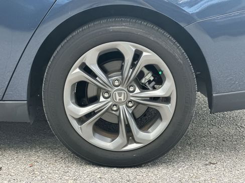 Used 2024 Honda Accord EX image 12