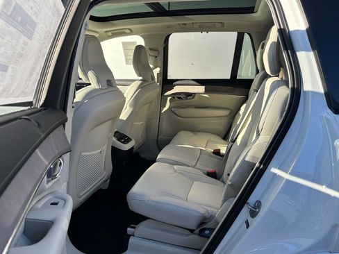 New 2026 Volvo XC90 B6 Ultra w/ Protection Package AWD/4WD image 16