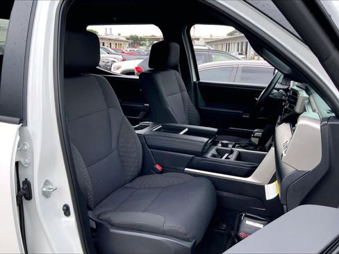 Used 2026 Toyota Tundra SR5 image 9