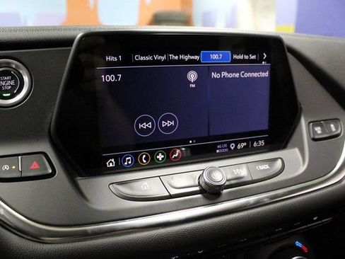 Used 2022 Chevrolet Blazer LT FWD image 25