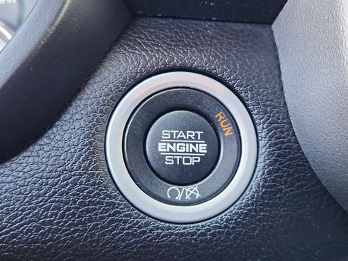 Used 2024 RAM 2500 Big Horn AWD/4WD image 21