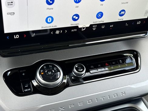 New 2026 Ford Expedition Active RWD image 25