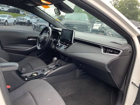 Used 2020 Toyota Corolla SE FWD image 15