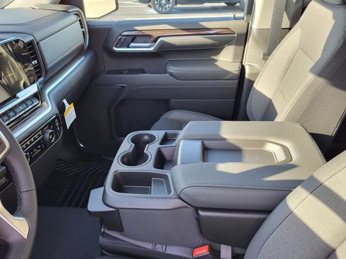 New 2026 Chevrolet Silverado 1500 LT w/ Texas Edition Plus image 18