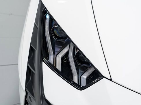Used 2024 Lamborghini Huracan Tecnica RWD image 42