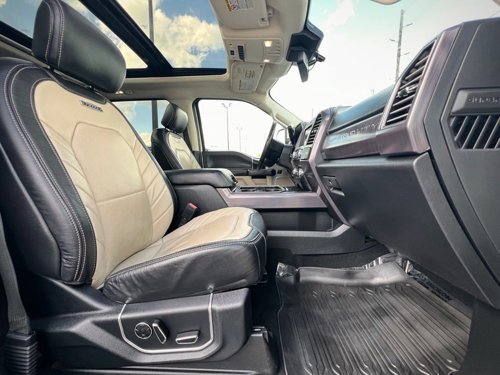 Used 2020 Ford F450 Limited AWD/4WD image 32