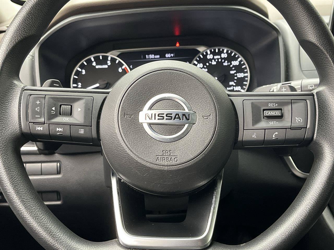 Used 2021 Nissan Rogue S AWD/4WD image 11