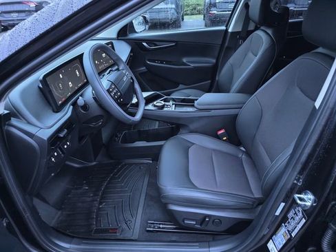 Certified 2025 Kia EV6 Light w/ Light LR Technology Package image 15
